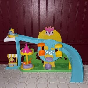 Bluey Amusement Park Playset NWOT